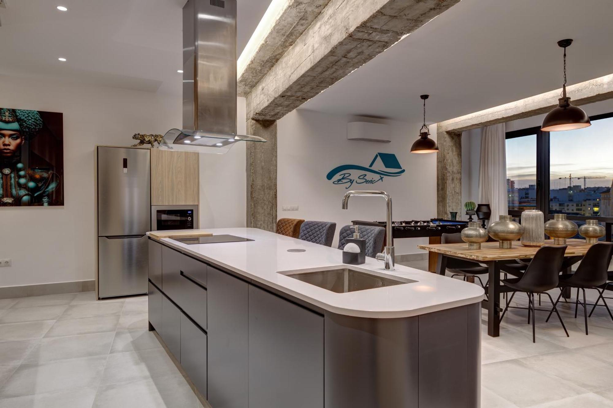 Apartment Tribuna Center By Seric Μάλαγα Εξωτερικό φωτογραφία
